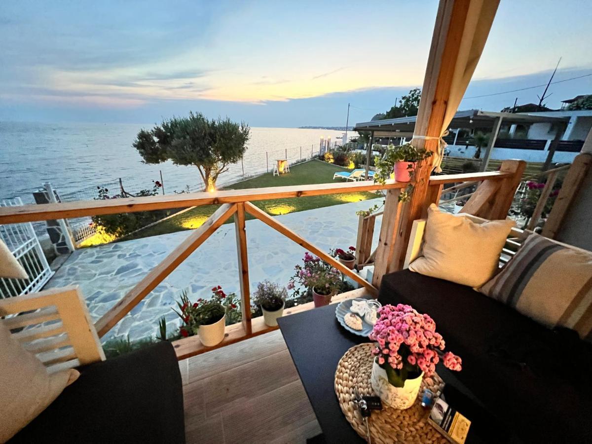 Beachfront Villa Athina Vergia Exterior photo