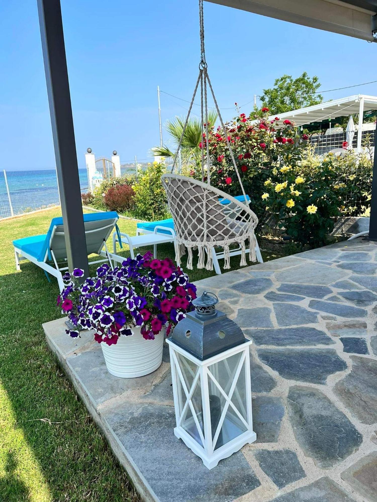 Beachfront Villa Athina Vergia Exterior photo